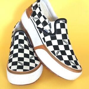 VANS CLASSIC SLIP-ON CHECKERBOARD PLATFORM SHOES  M 8.0  W 9.5